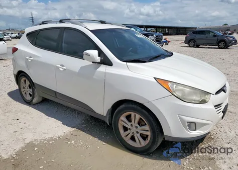 2013 Hyundai Tucson Gls z USA, uszkodzony, nr VIN KM8JU3AC3DU689206